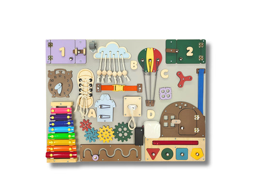 Buntes Busy board  für Kleinkinder mit LED