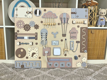 Handmade busy board for toddlers (Copy)