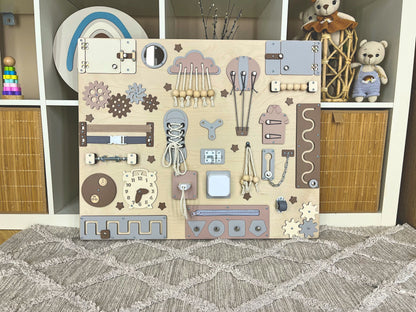 Handmade busy board for toddlers (Copy)