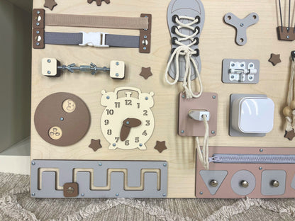 Handmade busy board for toddlers (Copy)