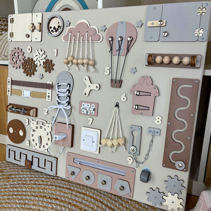 Montessori Activity Board – Busy Board Spielzeug online kaufen bei uns!