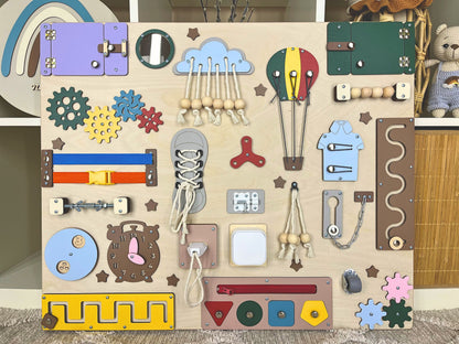 Busy board Tableau d'activité Montessori 